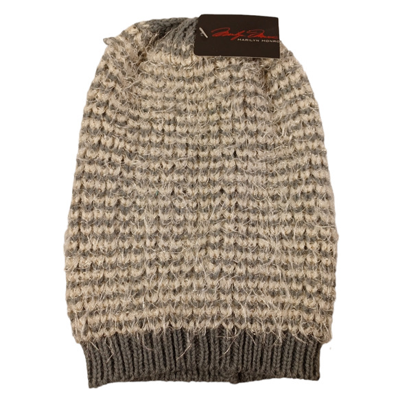 Marilyn Monroe Accessories Nwt Marilyn Monroe Fuzzy Gray And White